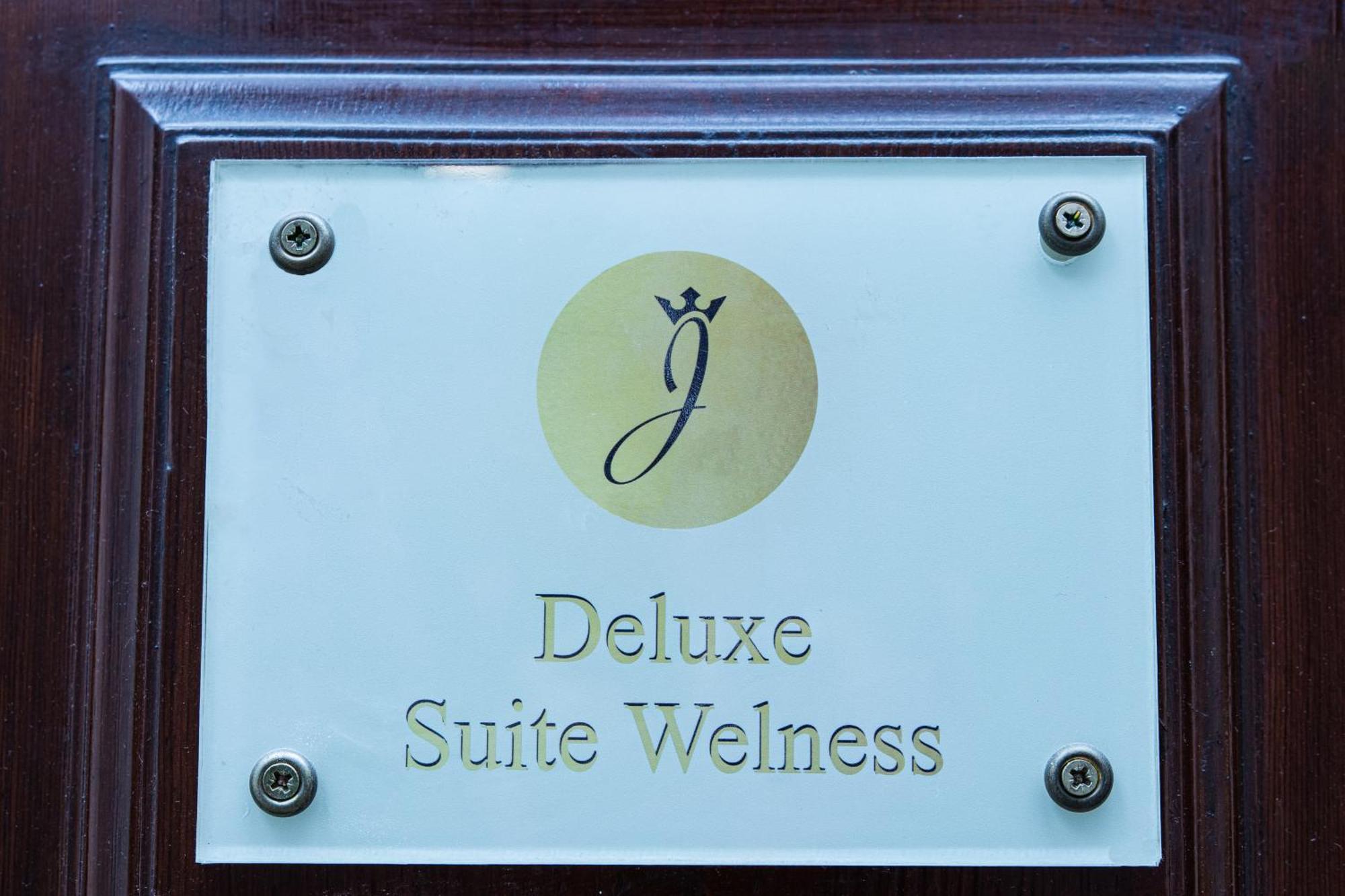 Deluxe Suite Welness Rzym Zewnętrze zdjęcie